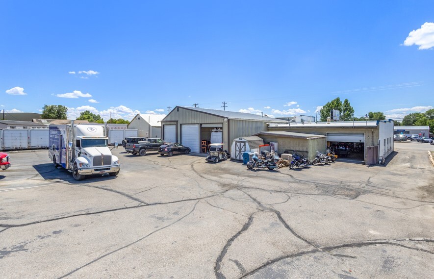 1732 Garrity Blvd, Nampa, ID for sale - Building Photo - Image 2 of 7