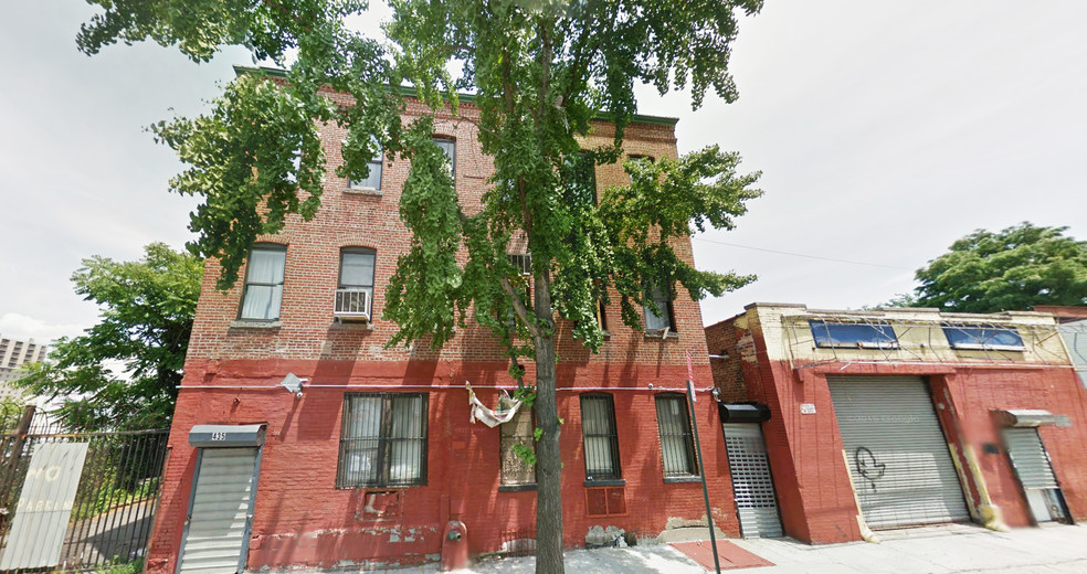 435 E 166th St, Bronx, NY for sale - Primary Photo - Image 1 of 1