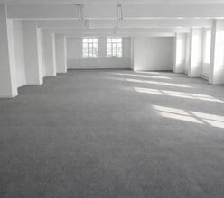 Redfern Rd, Birmingham to rent Interior Photo- Image 2 of 5