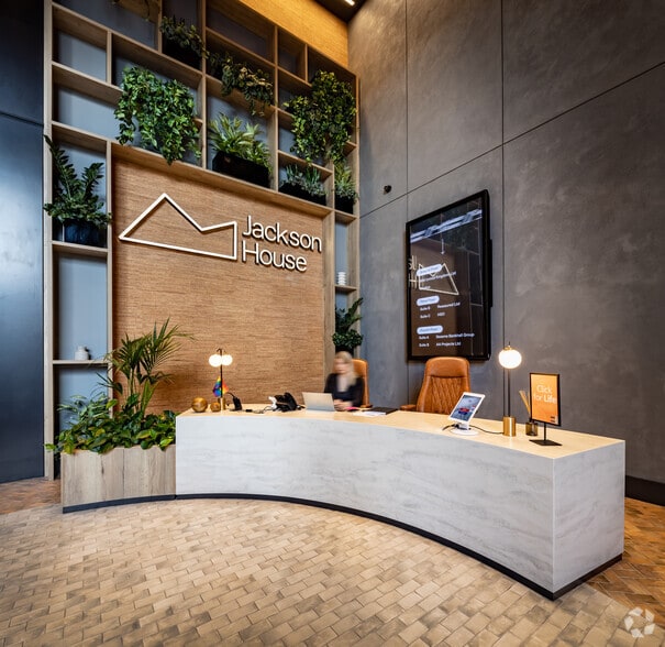 Washway Rd, Sale to rent - Lobby - Image 2 of 18