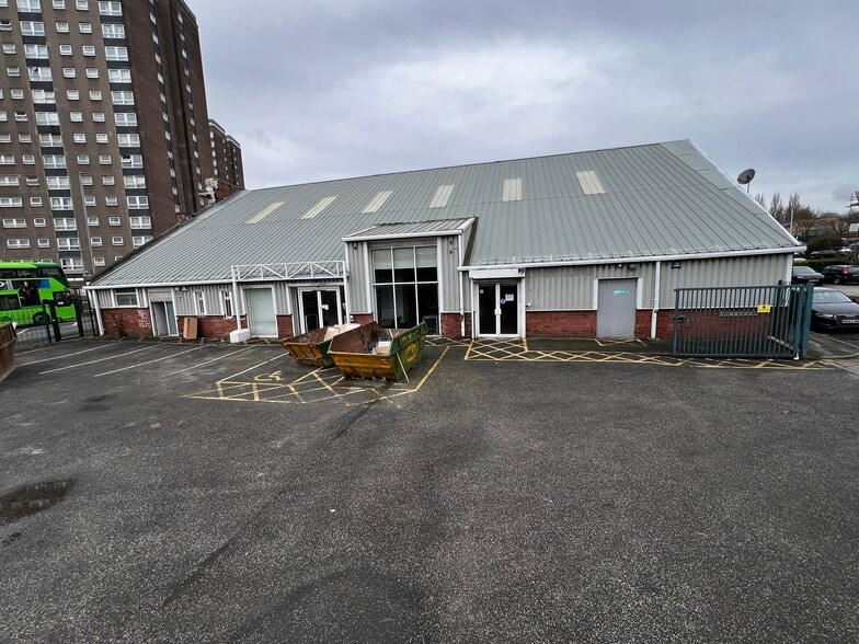 14-16 Tong Rd, Leeds for sale - Building Photo - Image 1 of 1