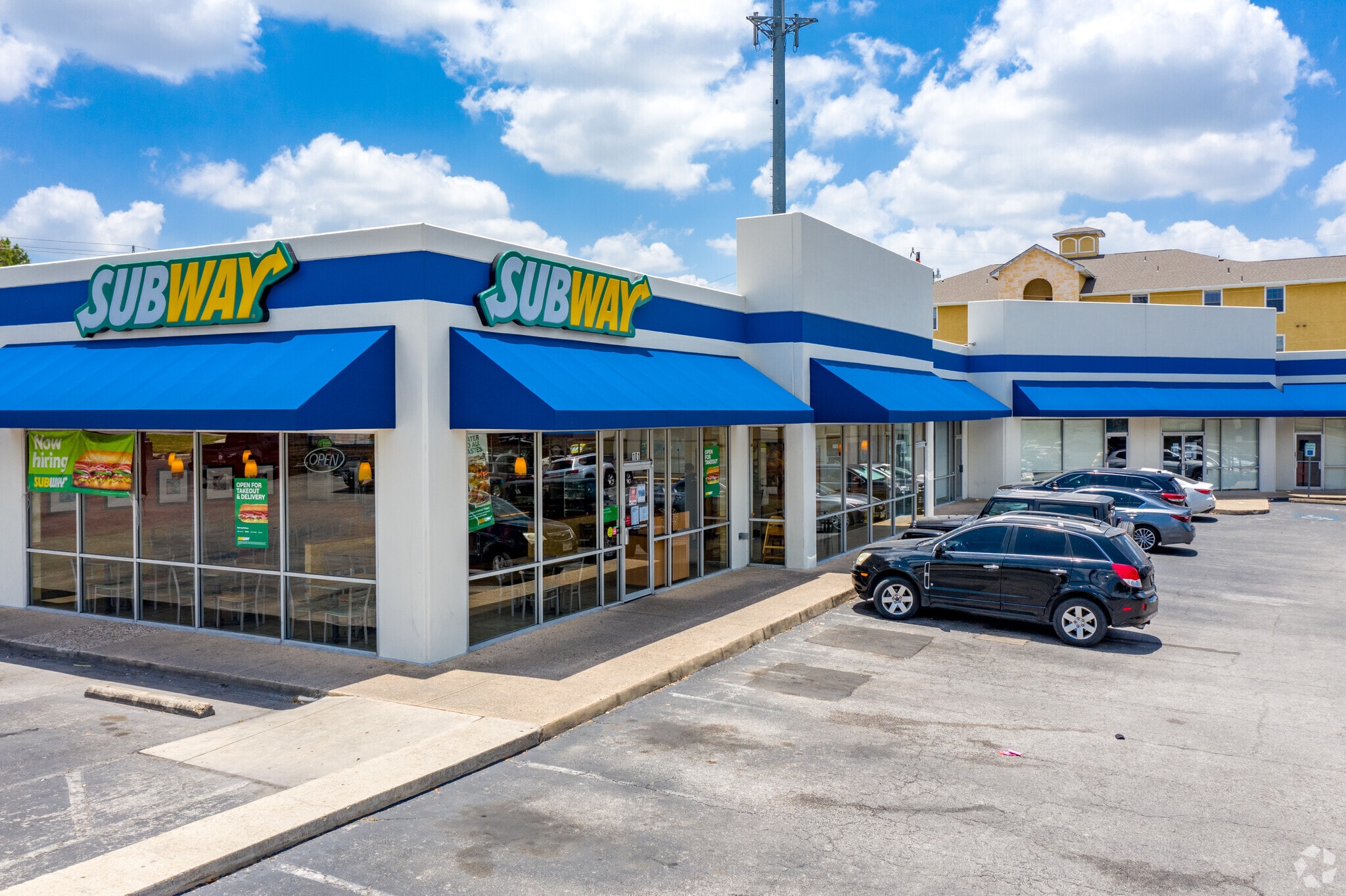 2424 Babcock Rd, San Antonio, TX to rent Building Photo- Image 1 of 3