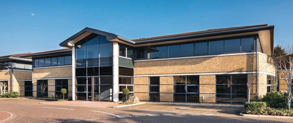 Wycombe Ln, Wooburn Green for sale - Primary Photo - Image 1 of 1