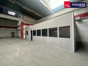 14 Boulevard De L'Europe, Vitrolles to rent Interior Photo- Image 2 of 8