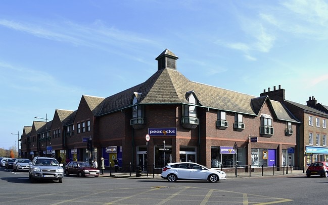 More details for 48-54 High St N, Dunstable - Retail to Rent
