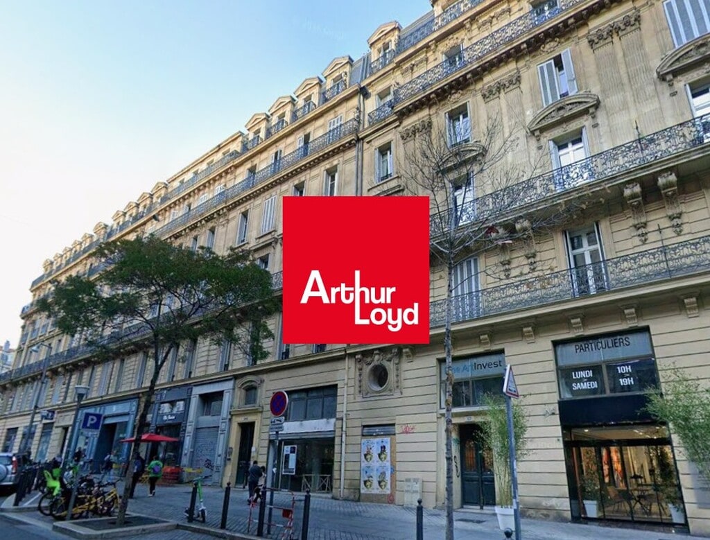 Location Bureaux 131 m² - Photo 1