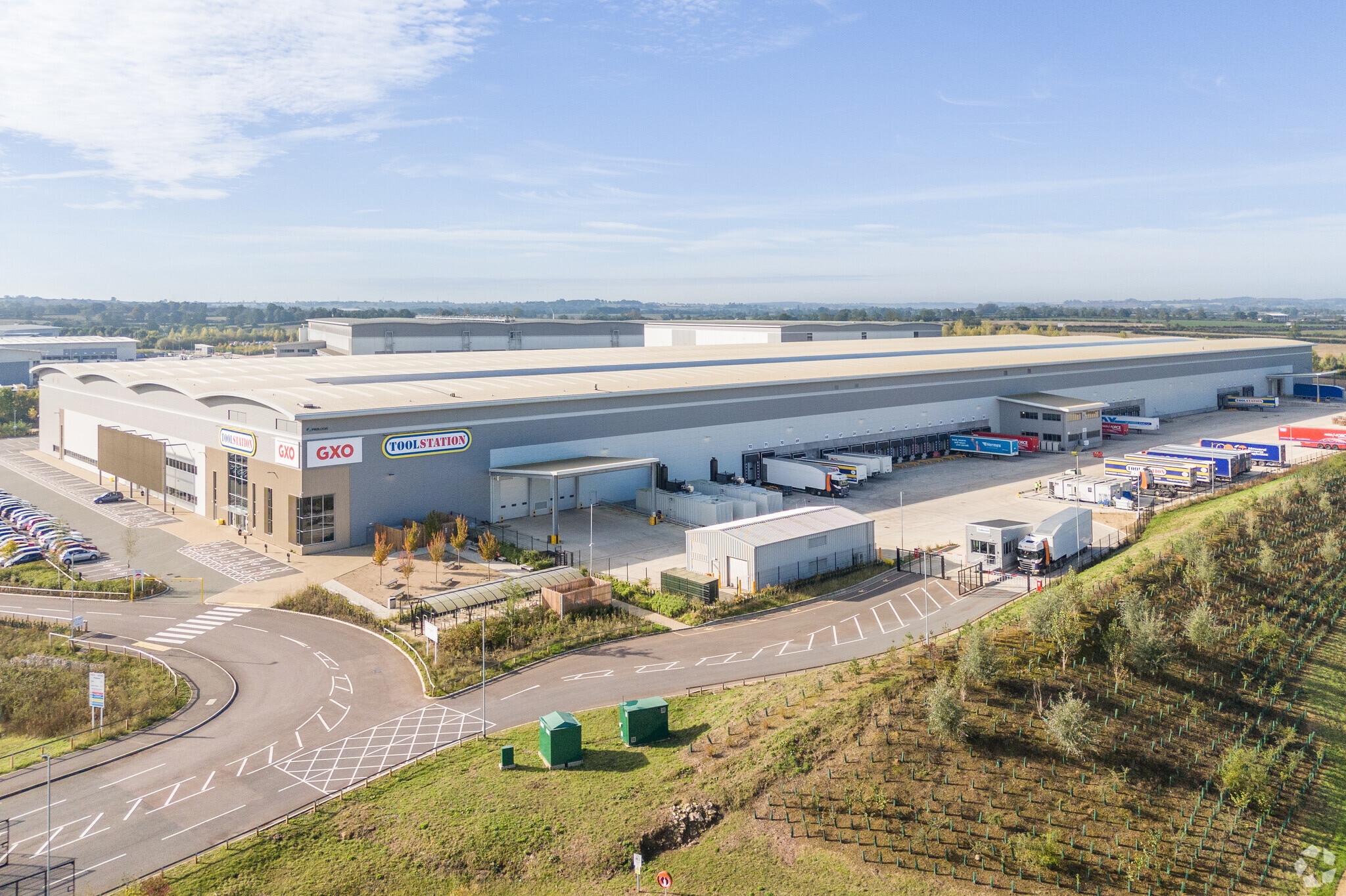 Upton Valley Way N, Northampton for sale Primary Photo- Image 1 of 1