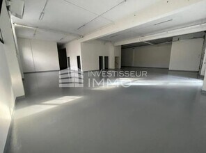 Light Industrial in Nanterre to rent Interior Photo- Image 2 of 3