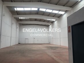 Industrial in Bellvei, Tarragona to rent Interior Photo- Image 1 of 4