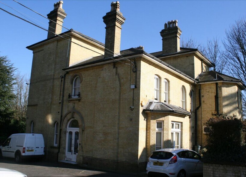 57 London Rd, Maidstone for sale - Building Photo - Image 1 of 1