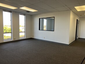 1650 S Amphlett Blvd, San Mateo, CA to rent Building Photo- Image 2 of 3