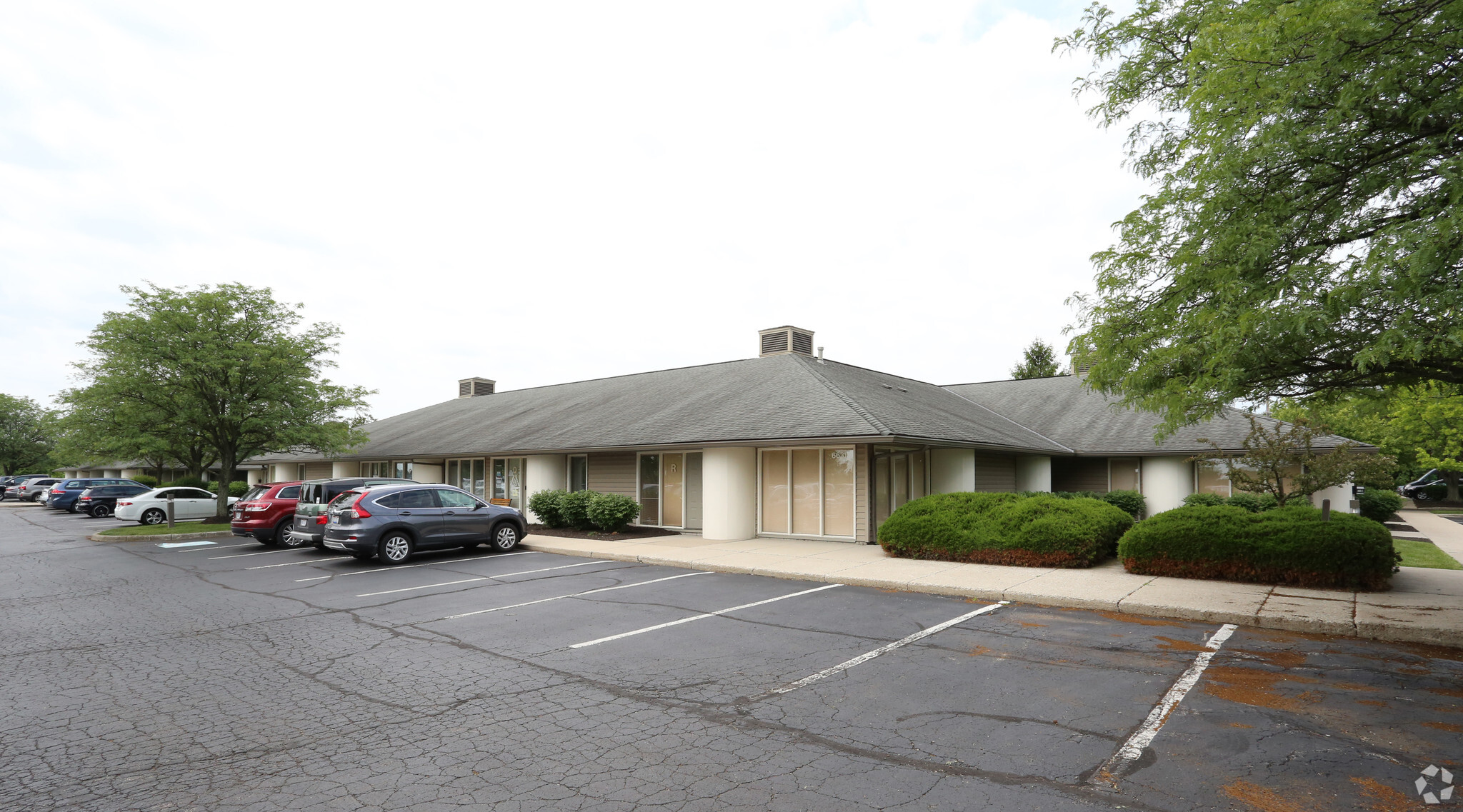 6631 Commerce Pky, Dublin, OH for rent Building Photo- Image 1 of 31