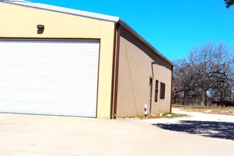 1808 Barnett Dr, Weatherford, TX for rent Building Photo- Image 2 of 29