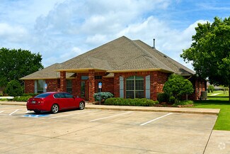 More details for 417 W 18th St, Edmond, OK - Office for Rent