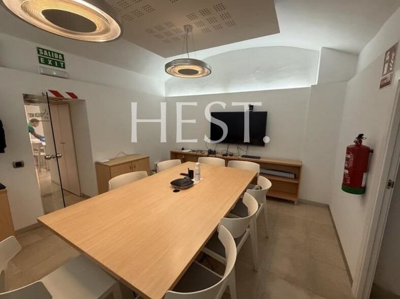 View Photo