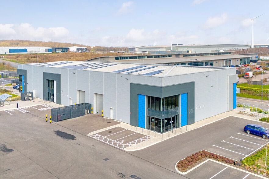 Whittle Way, Catcliffe to rent - Building Photo - Image 1 of 4