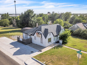 3700 Trellis Ct, Oklahoma City, OK for rent Building Photo- Image 1 of 27