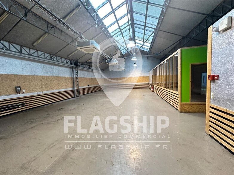 Industrial in Ivry-sur-Seine to rent - Interior Photo - Image 2 of 10