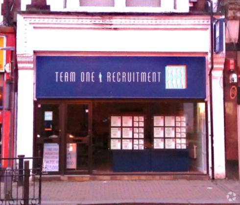 30 Station Rd, Redhill for sale - Primary Photo - Image 1 of 1