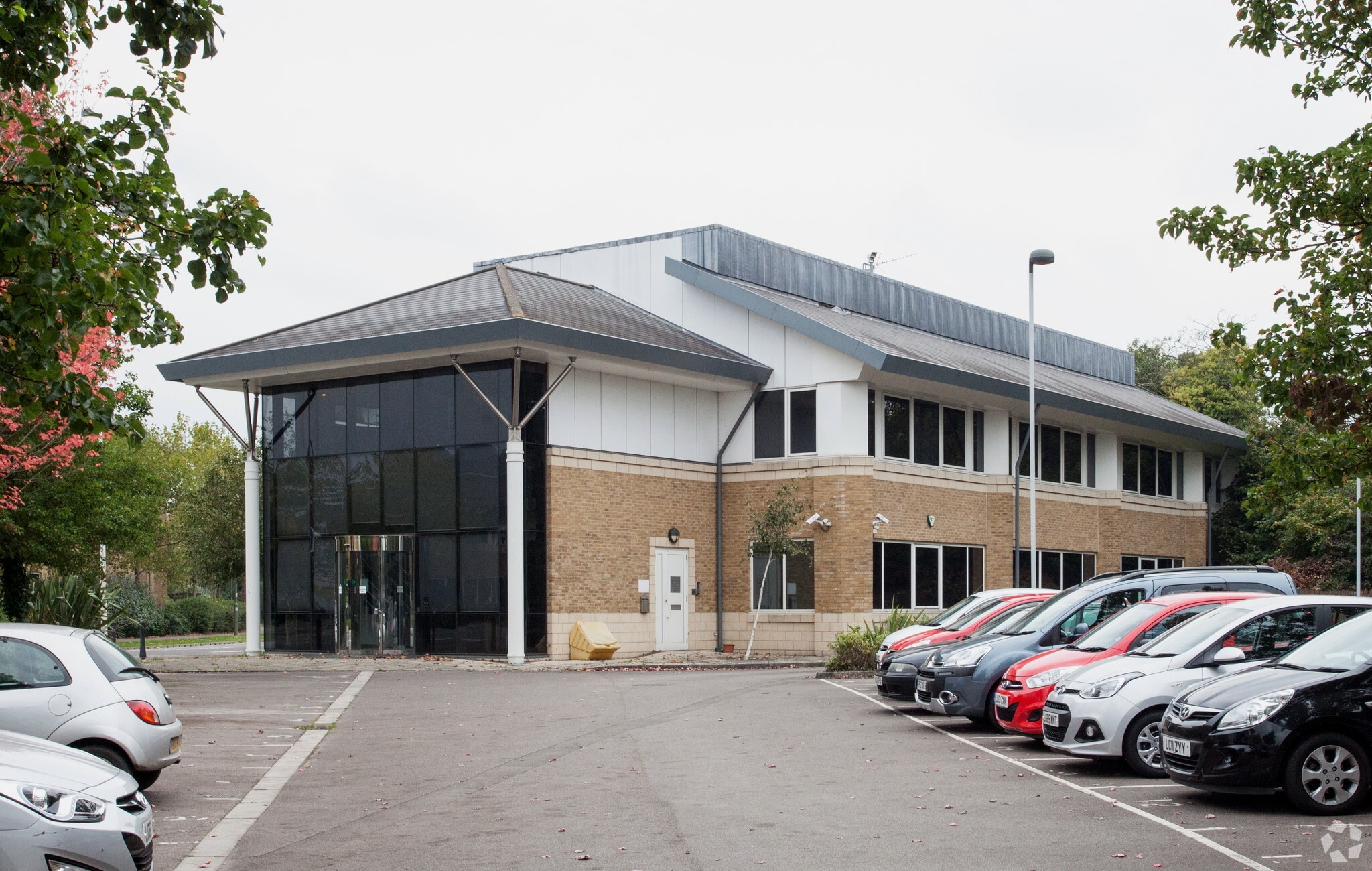 Addlestone Rd, Addlestone to rent Building Photo- Image 1 of 5