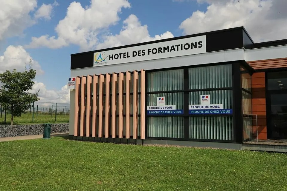 Location Bureaux 12 m² à 1 000 m² - Photo 1