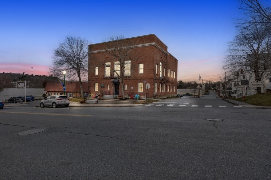 192 Main St, Ellsworth, ME for sale - Building Photo - Image 1 of 59