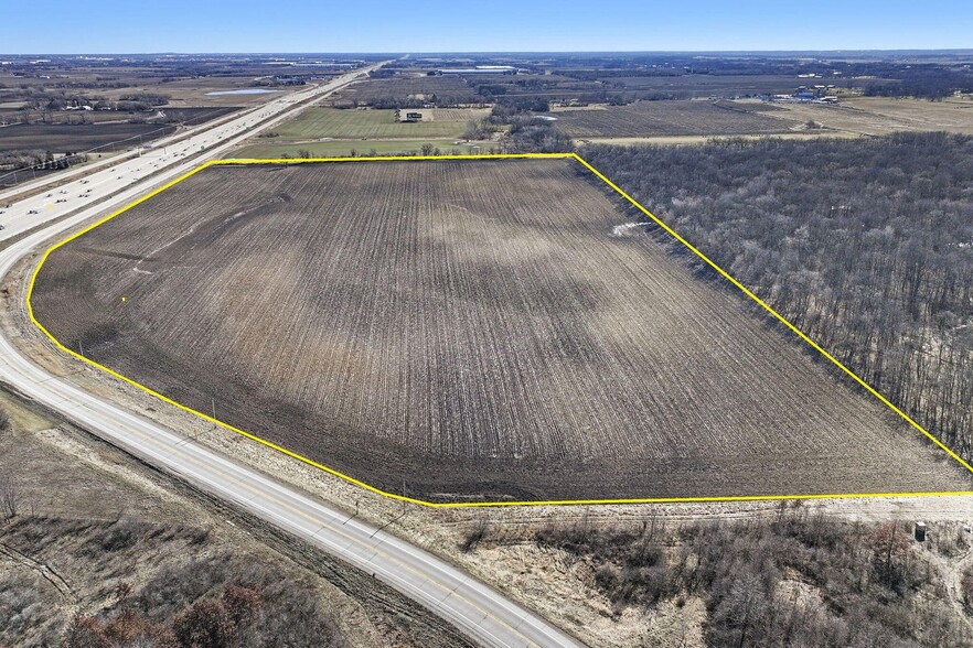 Lt1 Frontage Road, Sturtevant, WI for sale - Aerial - Image 1 of 4