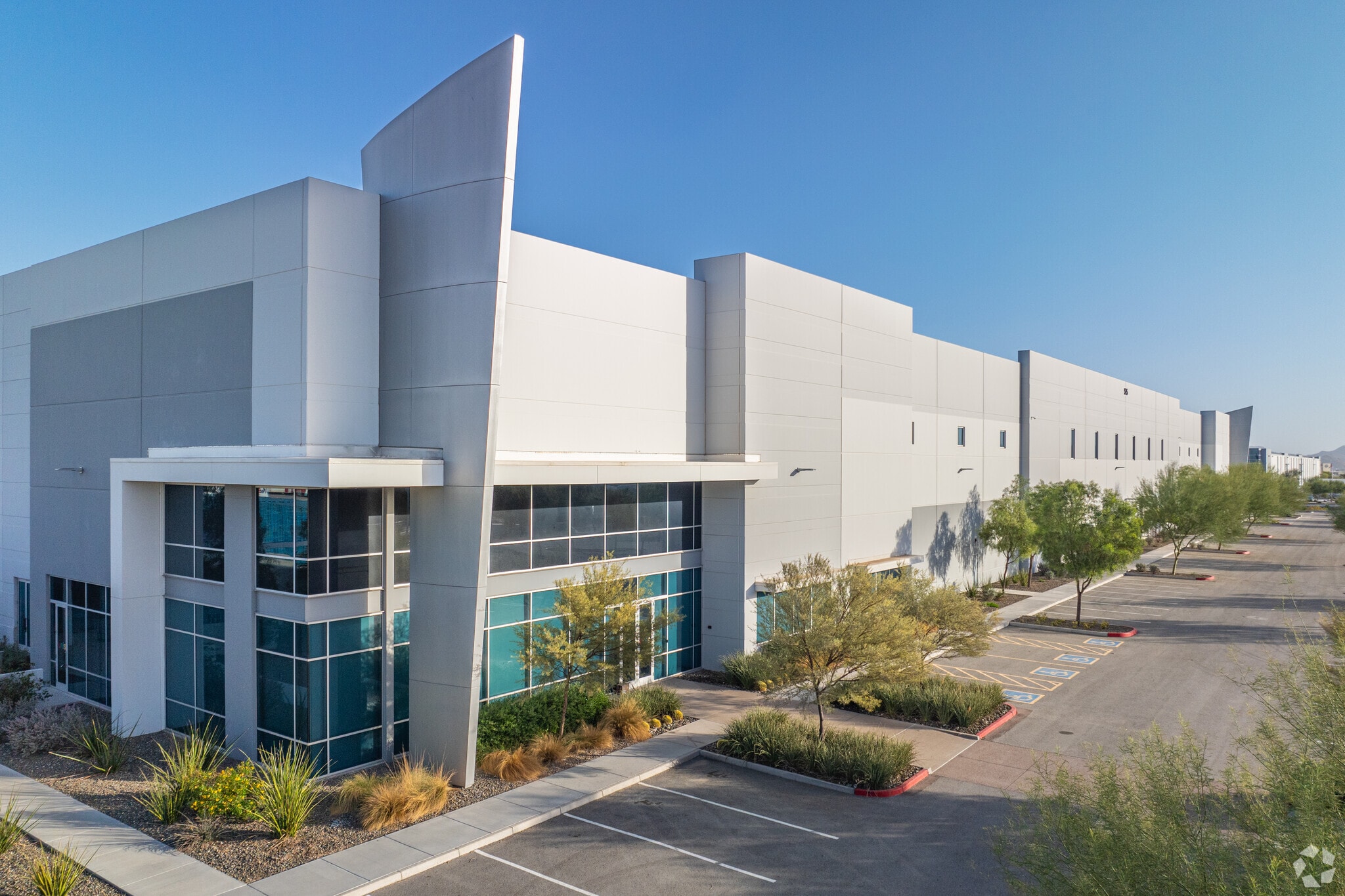 575 S 143rd Ave, Goodyear, AZ to rent Building Photo- Image 1 of 14