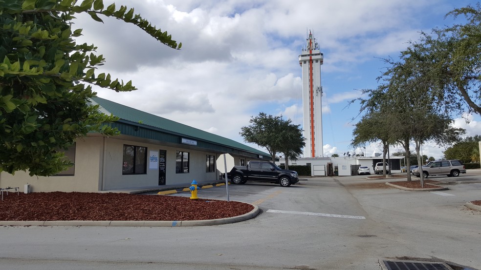 245 Citrus Tower Blvd, Clermont, FL for sale - Building Photo - Image 1 of 1