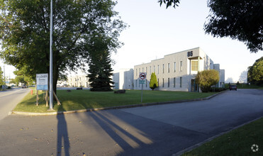 86 Boul des Entreprises, Boisbriand, QC for sale Building Photo- Image 1 of 6