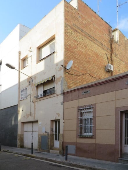Passatge del Dos de Maig, 6, Viladecans, Barcelona for sale - Building Photo - Image 2 of 4