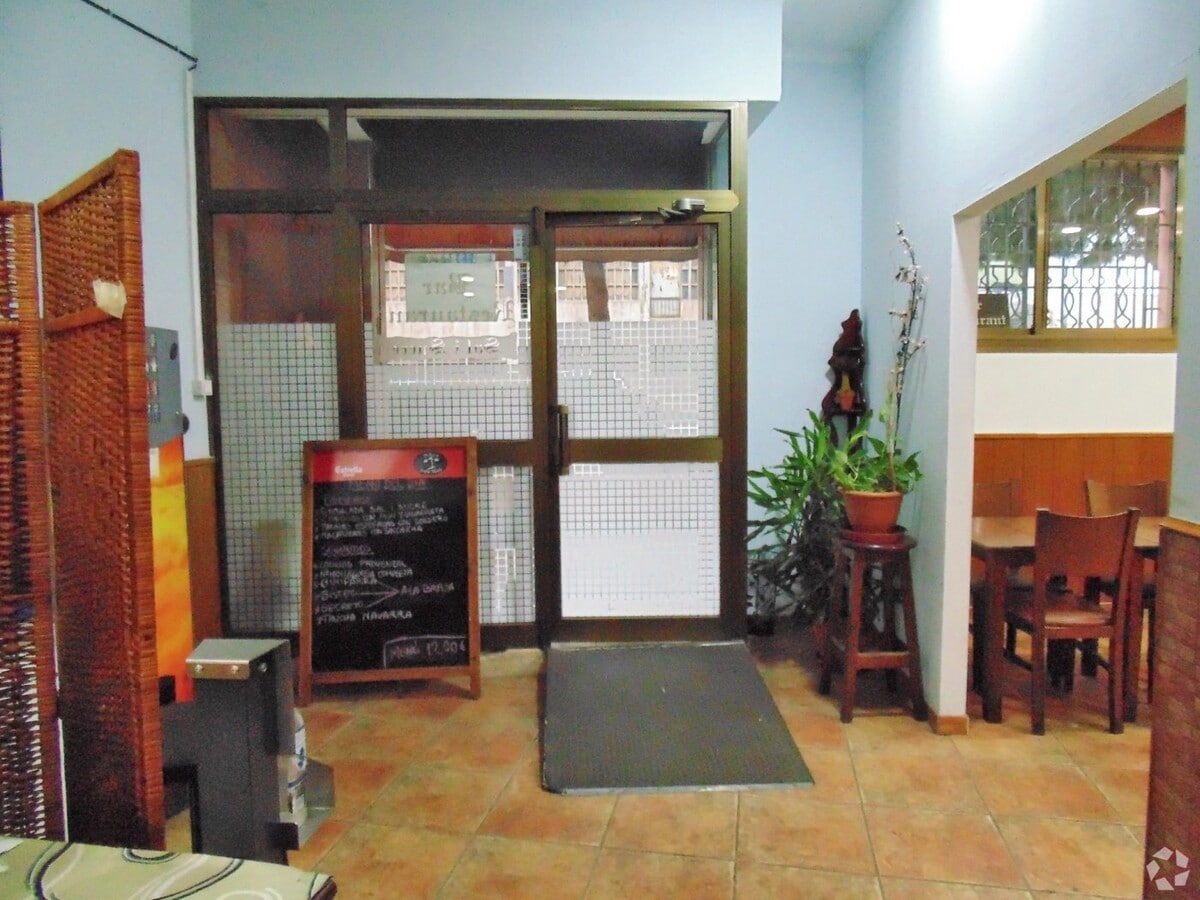 Ripollet, BAR 08291 - - - Interior Photo - Image 1 of 27