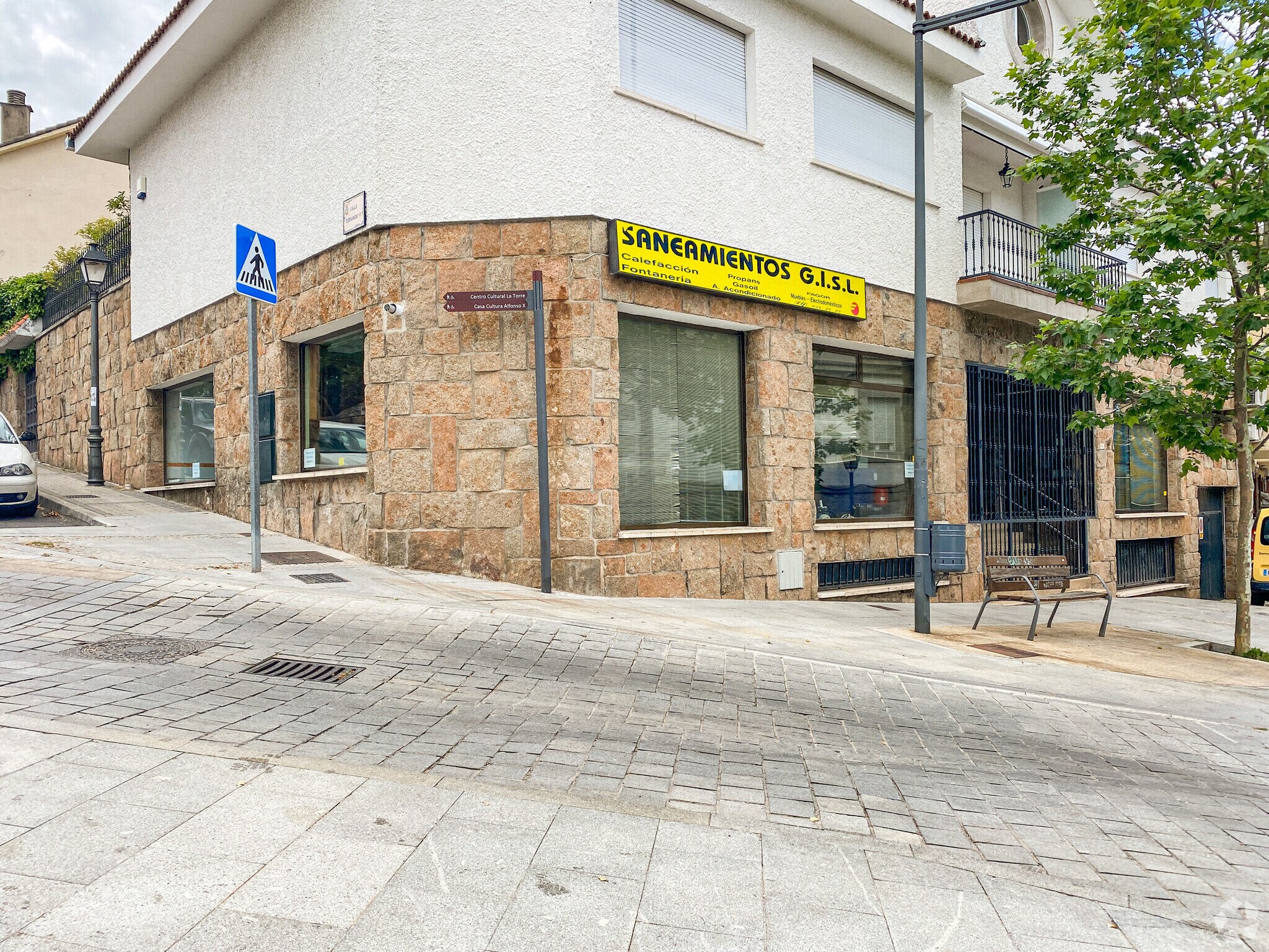 Calle San Francisco de Asís, 6, Guadarrama, Madrid to rent Interior Photo- Image 1 of 2