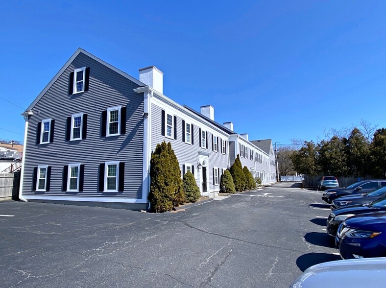394 Lowell St, Lexington, MA to rent - Building Photo - Image 1 of 4