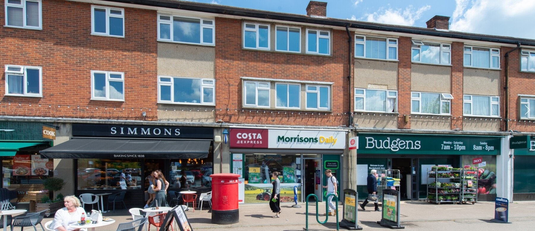 Retail Property for Sale in 29-30 The Quadrant, St Albans, AL4 9RB