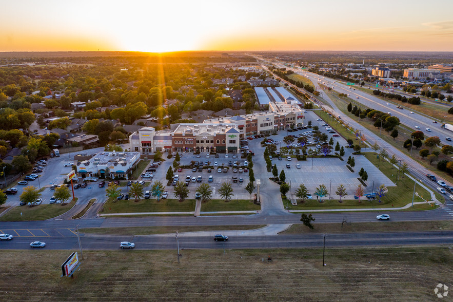 3000 W Memorial Rd, Oklahoma City, OK for rent - Building Photo - Image 2 of 8