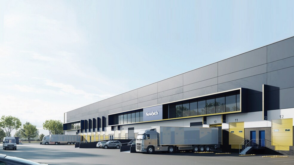 Calle María Andresa Casamayor, 2, Cártama, Málaga to rent - Building Photo - Image 3 of 11