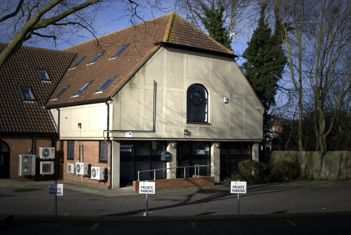 Locks Hl, Rochford for sale Primary Photo- Image 1 of 1