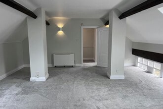 Clifford Rd, Boston Spa to rent Interior Photo- Image 1 of 8