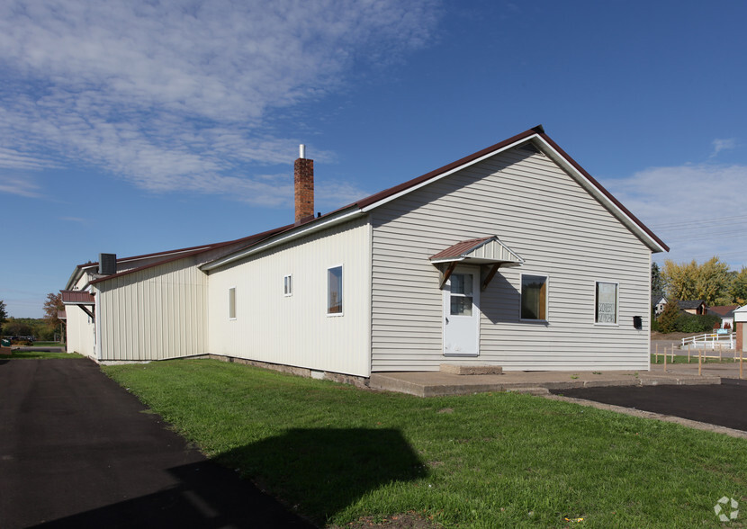 120 Central Ave N, Milaca, MN for rent - Building Photo - Image 1 of 3