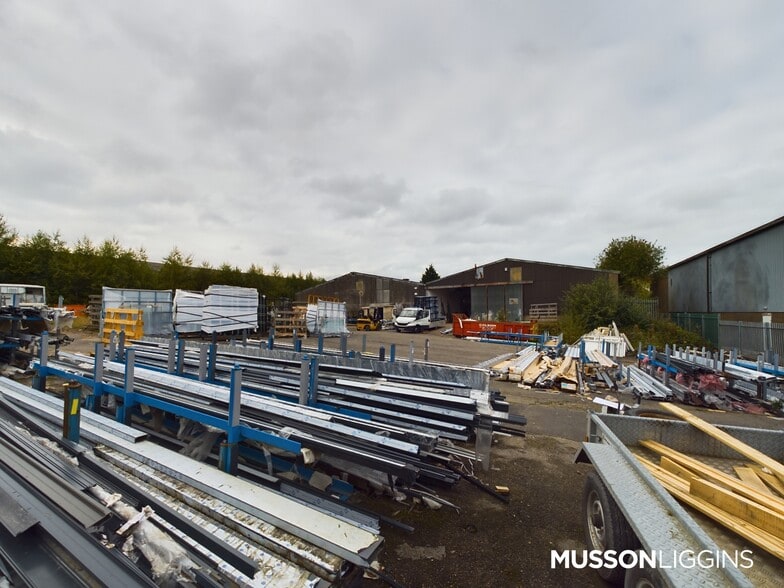 Brookhill Rd, Pinxton to rent - Building Photo - Image 3 of 6