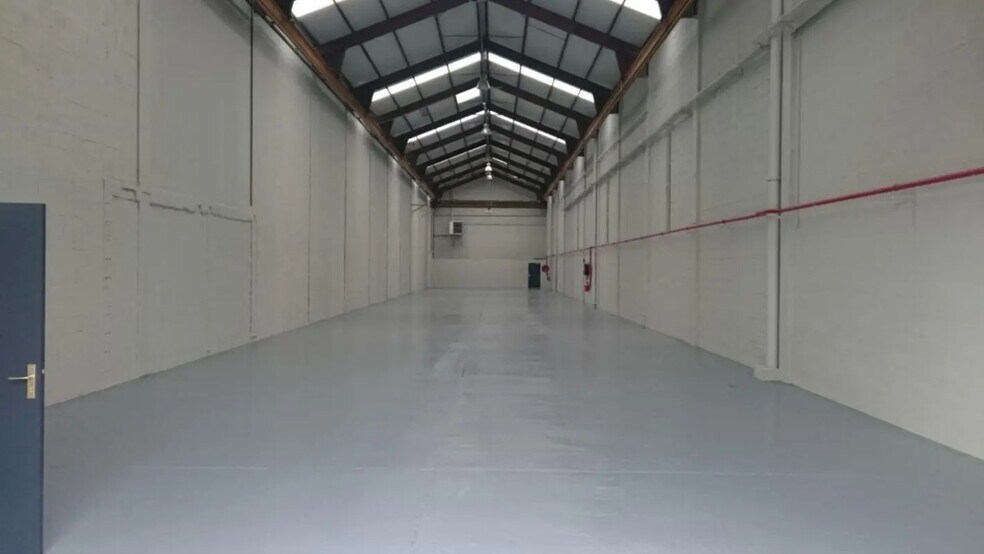 209-217 Avenue De La République, Épinay-sur-Seine to rent - Interior Photo - Image 1 of 6