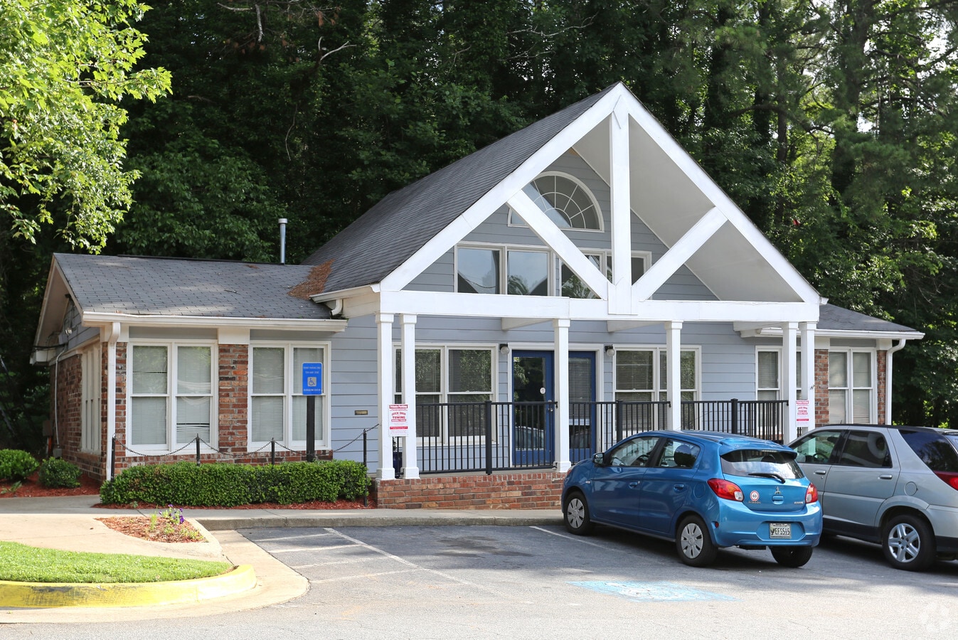 1991 Delowe Dr SW, Atlanta 30311 UK