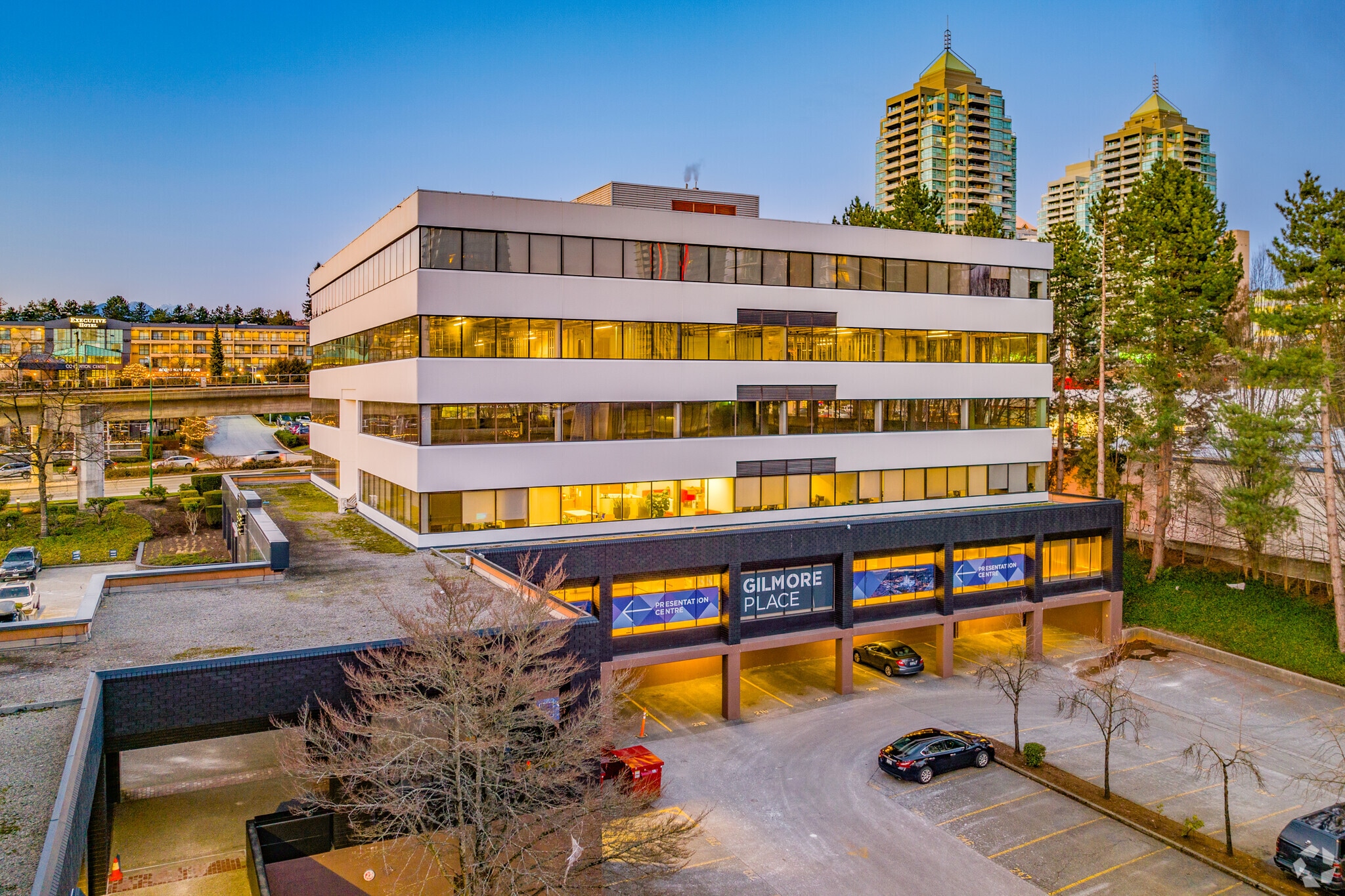 4190 Lougheed Hwy, Burnaby V5C 6A7 Lougheed Commerce Court II