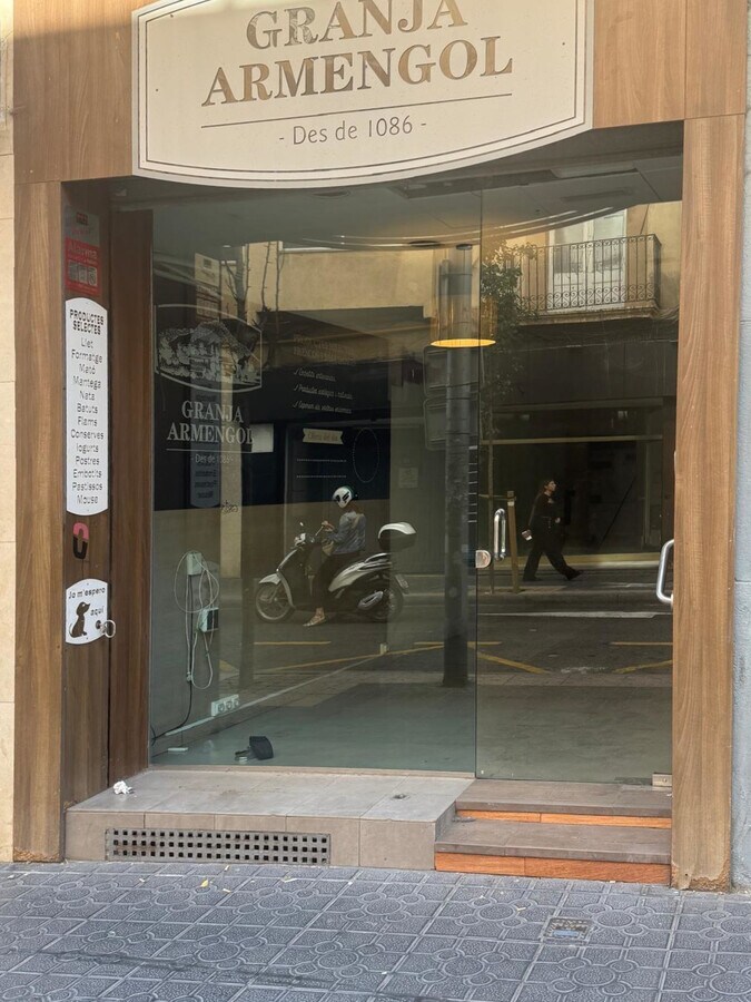 Tarragona, TAR 43001 - Unit - -  - Interior Photo - Image 1 of 13