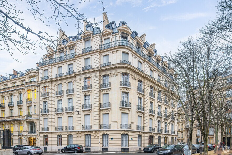 Build-to-Rent in Paris for sale - Building Photo - Image 3 of 3