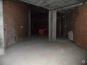 Retail in Cuenca, Cuenca to rent Interior Photo- Image 1 of 4