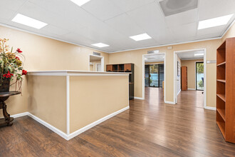 1665 W Shaw Ave, Fresno, CA for sale Interior Photo- Image 1 of 9