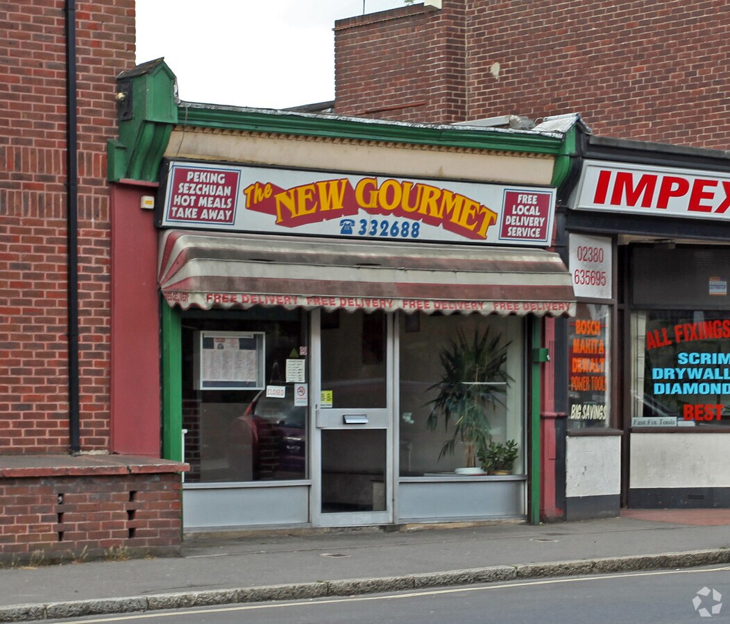 8 Shirley Rd, Southampton, SO15 3EU UK