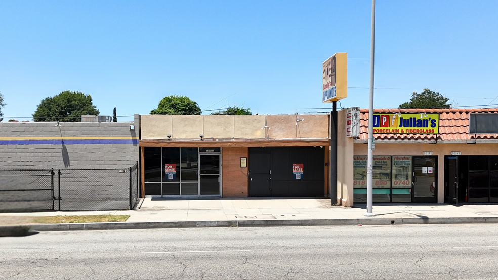 10143-10145 Sepulveda Blvd, Mission Hills, CA for rent - Building Photo - Image 1 of 4